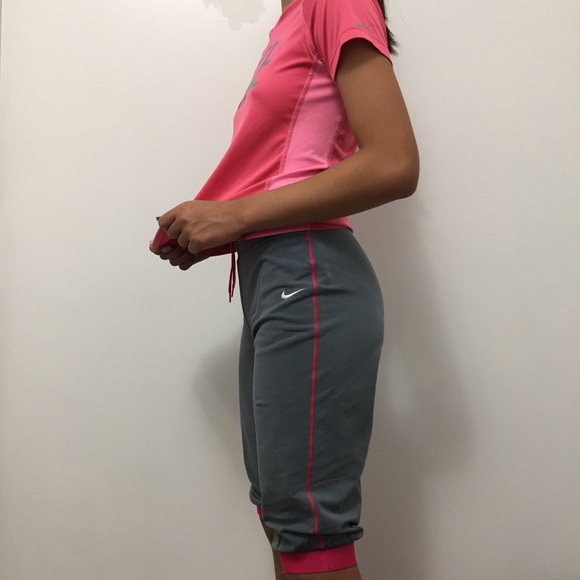 NIKE DRI-FIT TRAINING SET - Picture 4 of 9